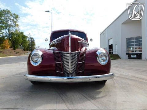 1940 Ford Deluxe