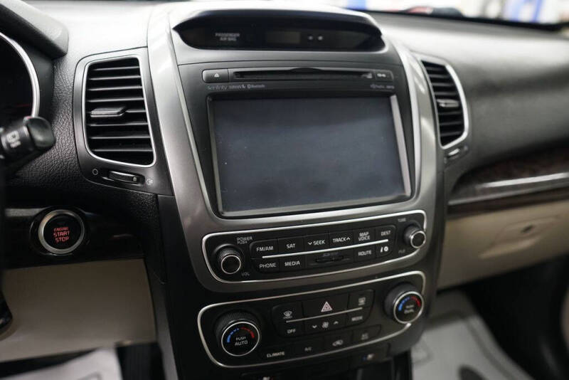 2014 Kia Sorento LX