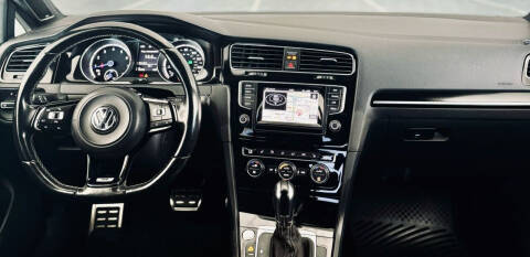 2015 Volkswagen Golf R 4Motion