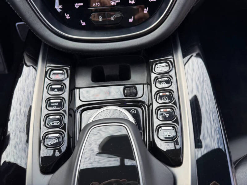 2021 Aston Martin DBX