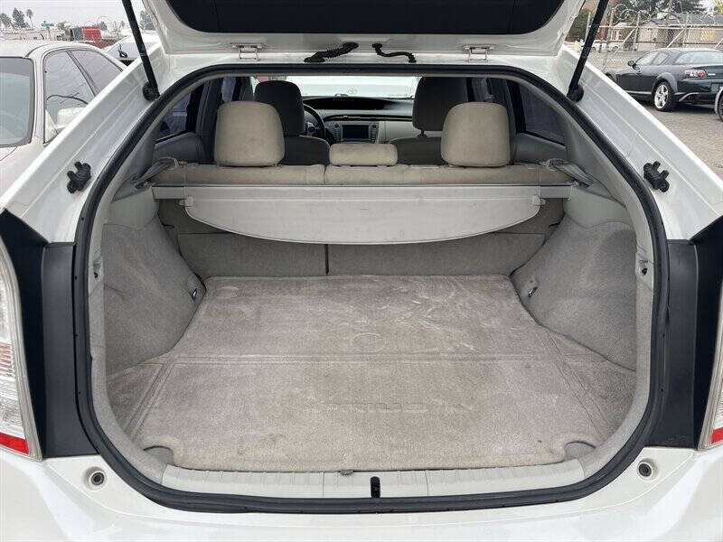 2011 Toyota Prius Three