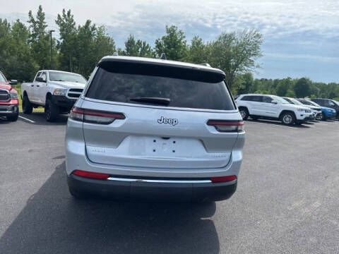 2025 Jeep Grand Cherokee L Laredo