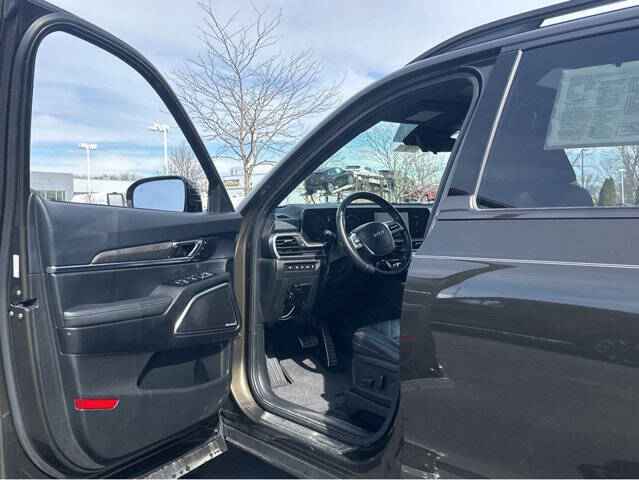 Used 2023 Kia Telluride SX Prestige X-Pro with VIN 5XYP5DGC1PG333657 for sale in Madison, WI
