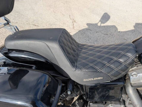 2016 Harley-Davidson FLD Switchback