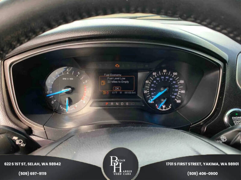 2017 Ford Fusion SE