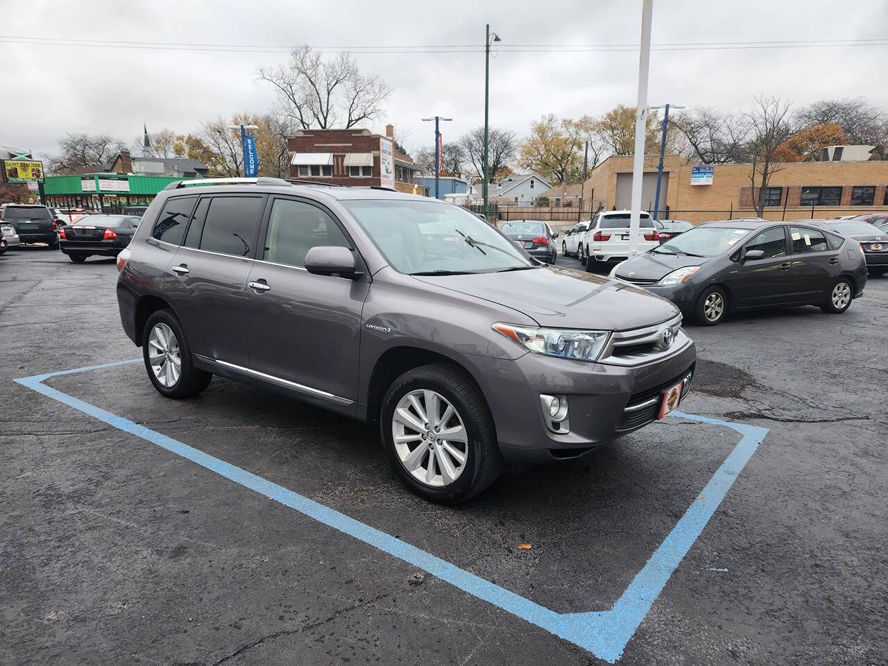 2013 Toyota Highlander Hybrid for sale at Chicago Auto House in Chicago, IL