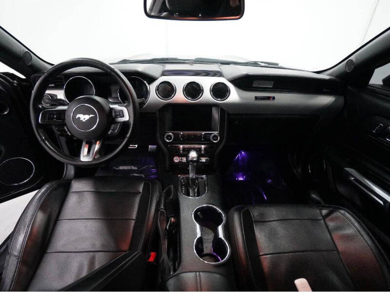 2017 Ford Mustang EcoBoost Premium