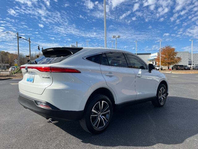 2021 Toyota Venza 7