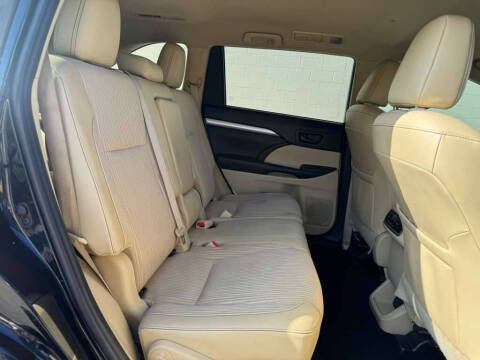 2019 Toyota Highlander LE Plus