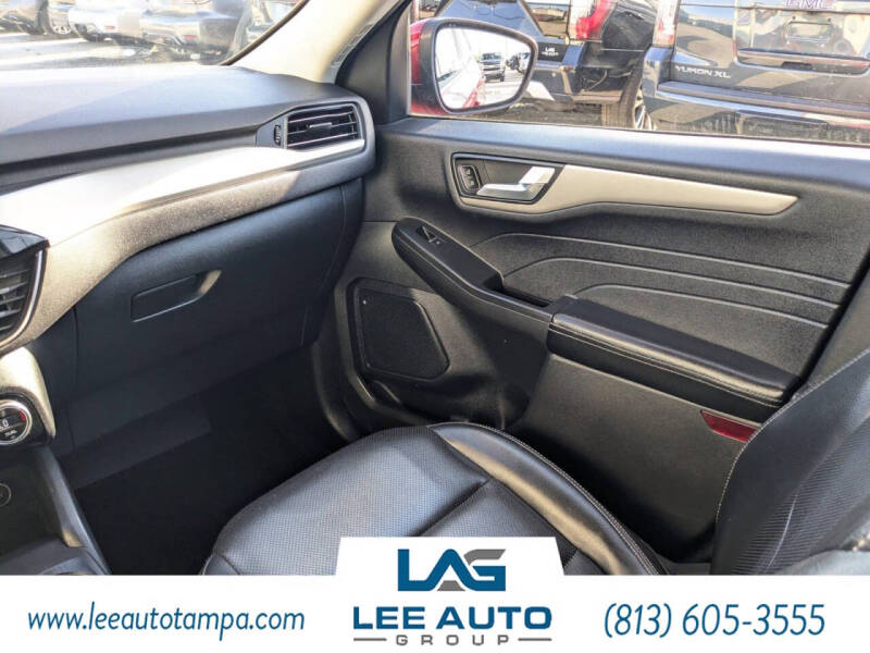 2021 Ford Escape SEL