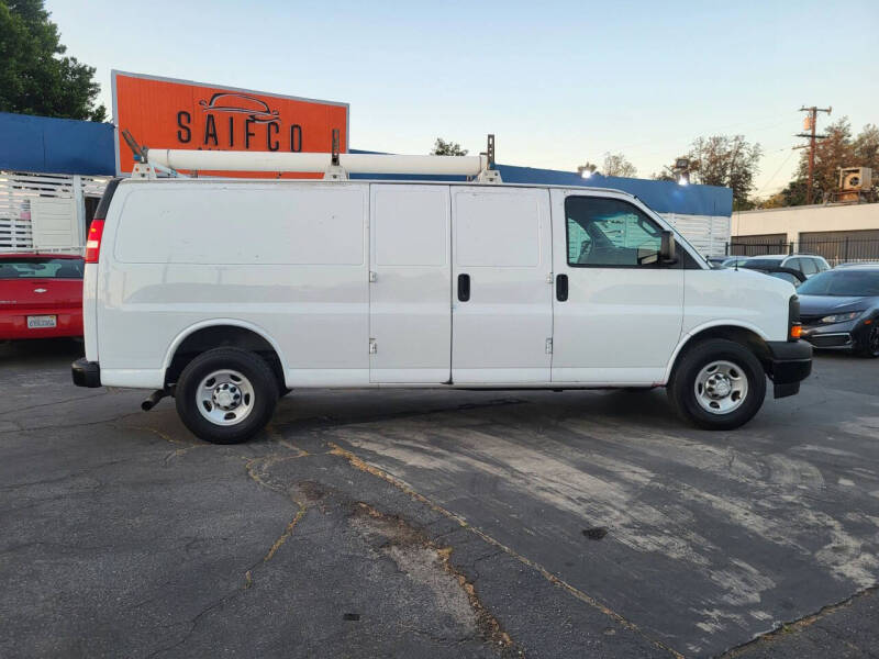2017 Chevrolet Express 2500