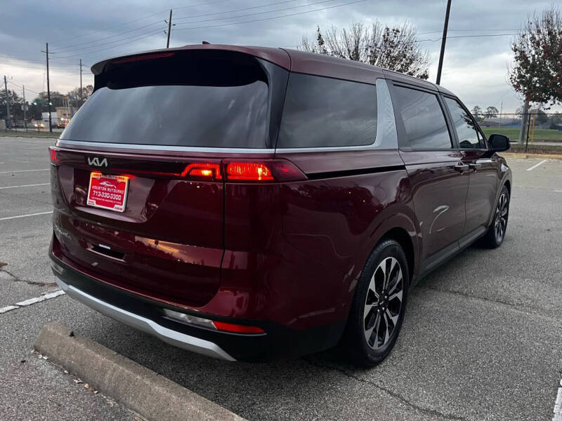 2022 Kia Carnival EX
