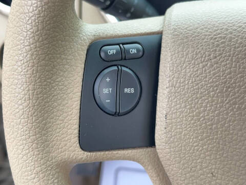 2006 Ford Explorer XLS