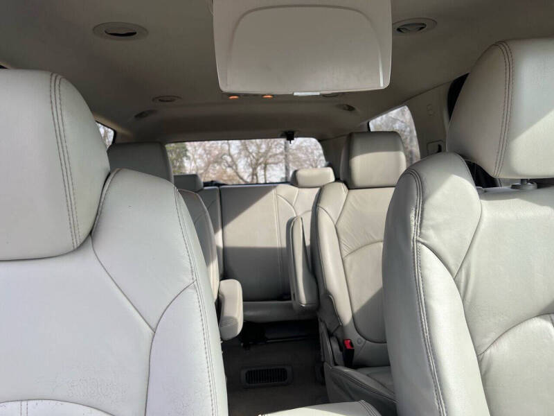 2011 GMC Acadia SLT-1