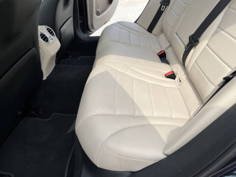 2016 Mercedes-Benz C-Class C 300