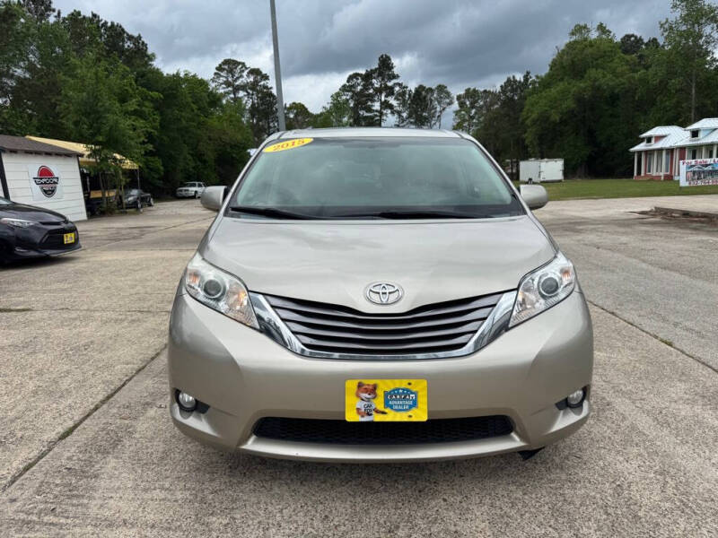 2015 Toyota Sienna