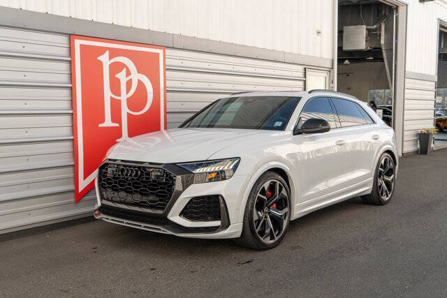 2023 Audi RS Q8 35