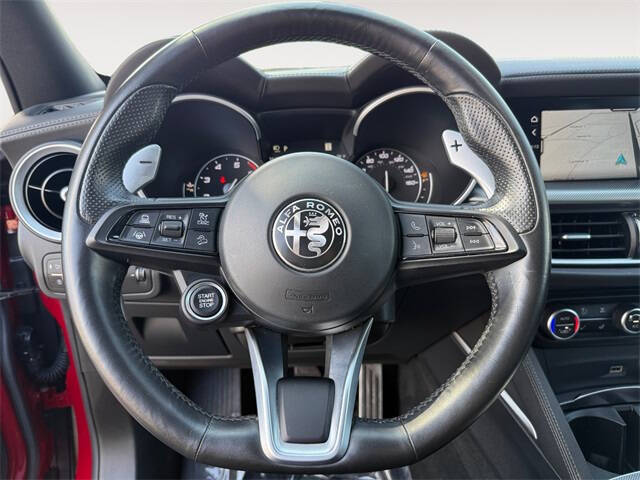 2022 Alfa Romeo Stelvio Veloce