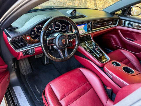 2018 Porsche Panamera 4 E-Hybrid