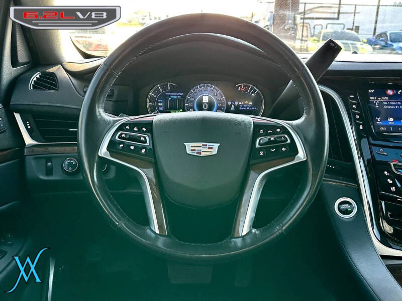 2020 Cadillac Escalade Luxury