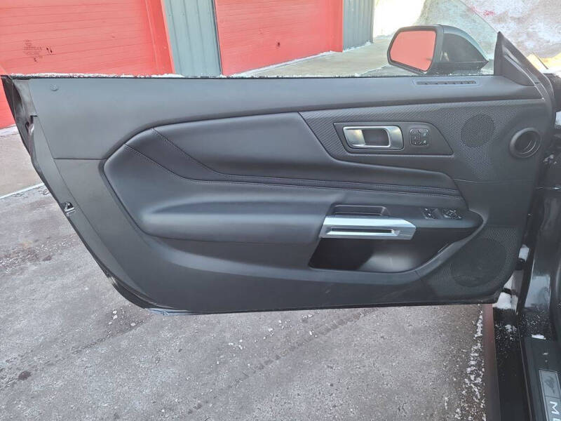 2024 Ford Mustang EcoBoost Premium