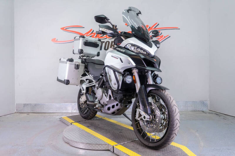 2016 Ducati Multistrada 1200 Enduro