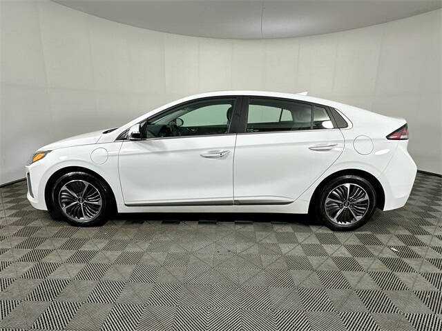 2022 Hyundai Ioniq Plug-in Hybrid Limited