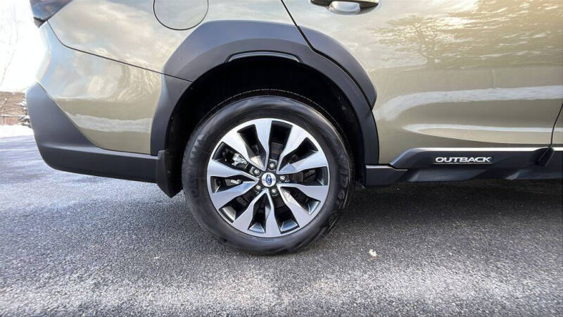 2024 Subaru Outback Touring XT
