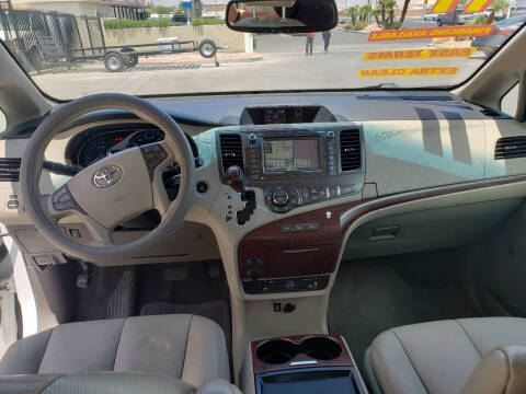 2011 Toyota Sienna XLE 8-Passenger