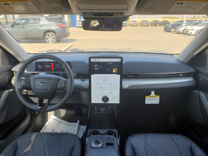 2023 Ford Mustang Mach-E Select