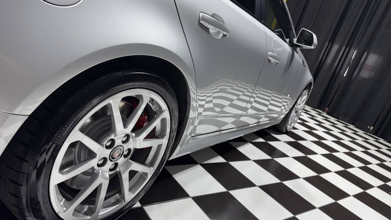 2014 Cadillac CTS-V 25