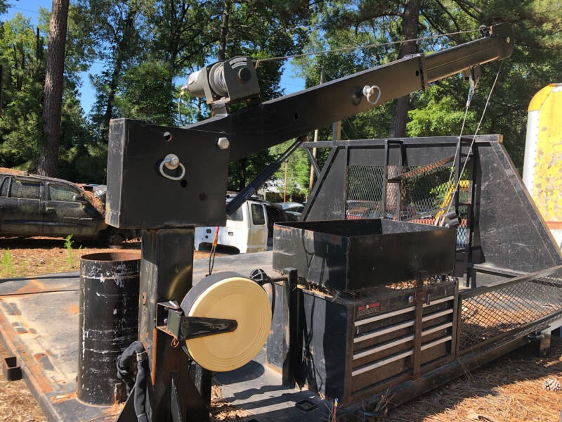 Flatbed With Crane