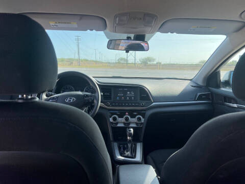 2019 Hyundai Elantra SEL