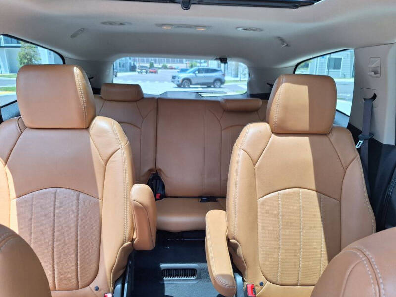 2014 Chevrolet Traverse LTZ