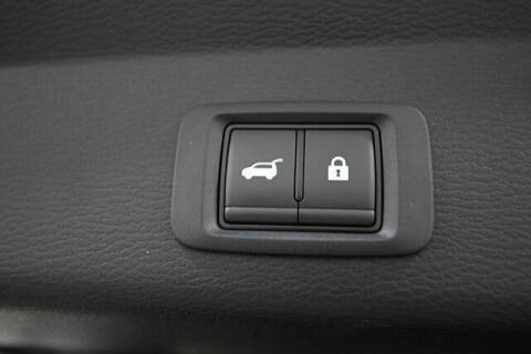 2023 Mitsubishi Outlander PHEV SE