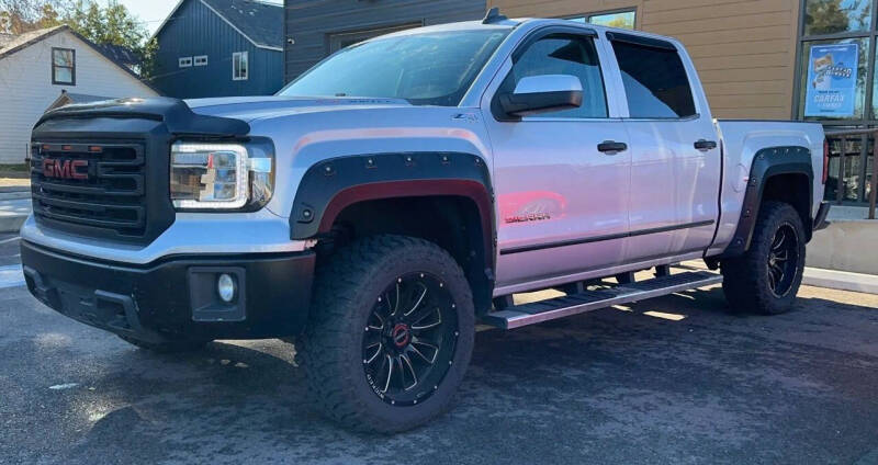 2015 GMC Sierra 1500 SLE's photo