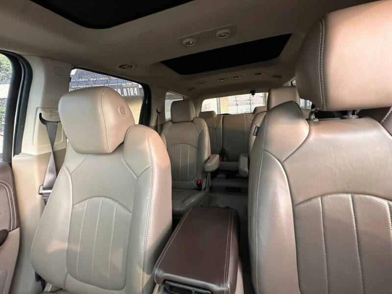 2016 GMC Acadia Denali