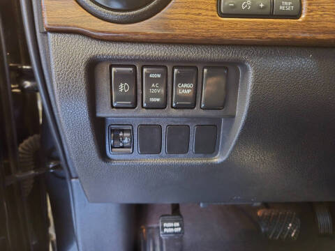 2019 Nissan Titan Platinum Reserve