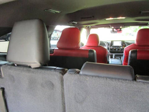 2022 Toyota Highlander XSE