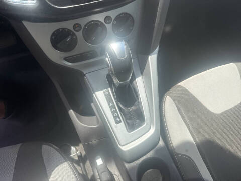 2012 Ford Focus SE