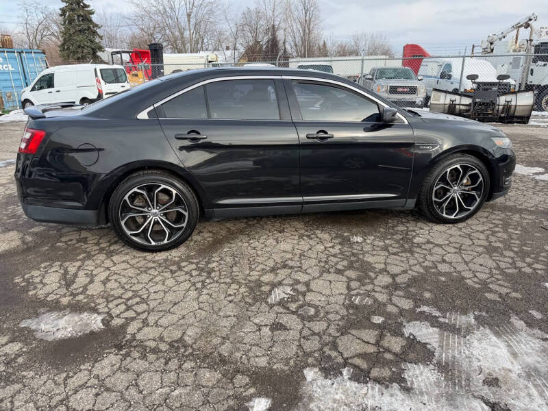 2013 Ford Taurus SHO
