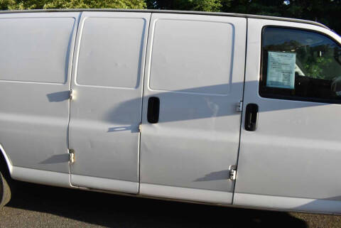 2017 GMC Savana 2500