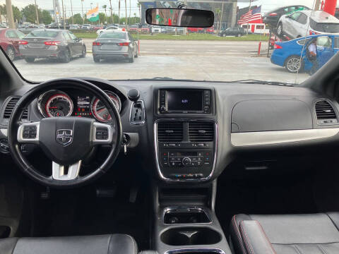 2019 Dodge Grand Caravan GT