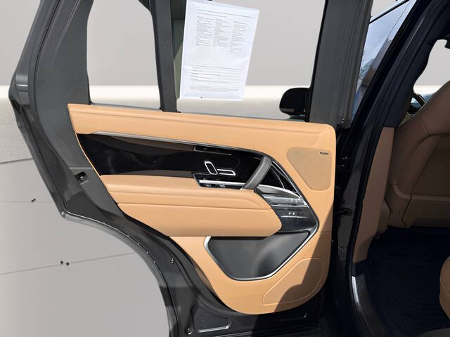 2023 Land Rover Range Rover P530 SE