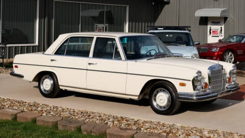 1973 Mercedes-Benz 280-Class