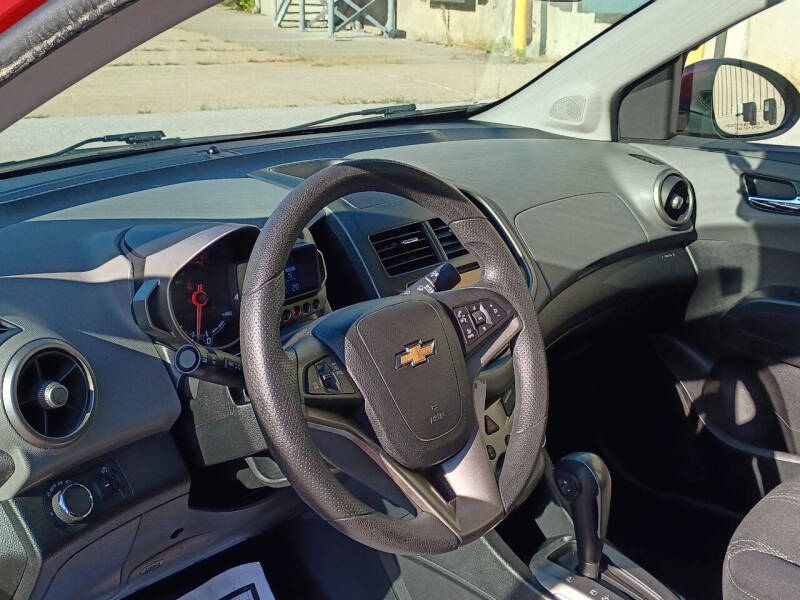 2015 Chevrolet Sonic LT Auto