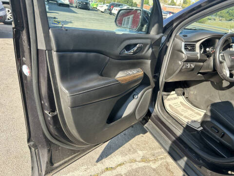 2018 GMC Acadia SLE-2