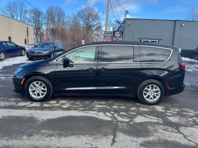 2020 Chrysler Voyager LXi