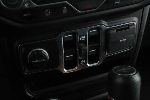2022 Jeep Gladiator Willys
