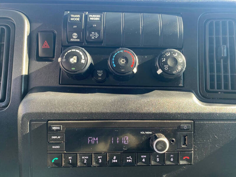 2022 International MV607